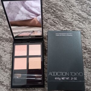 Addiction Tokyo Peach & Pink Eyeshadow Quartet